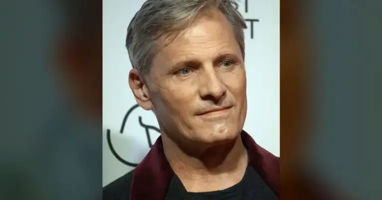 Reddit: "Viggo Mortensen IS Aragorn, end of story.