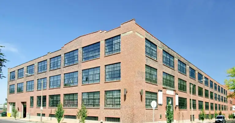 Downey Coca-Cola Plant Shutters: Sugar Soda Era Dead