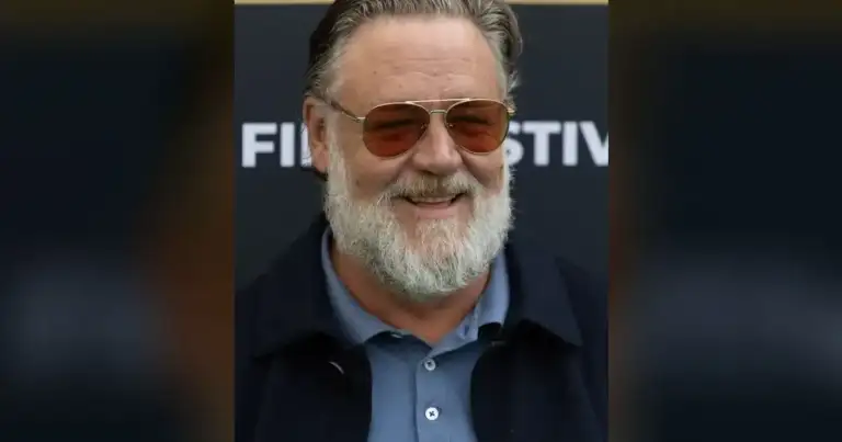 Russell Crowe: "Don't f***ing push in on me" in Paris