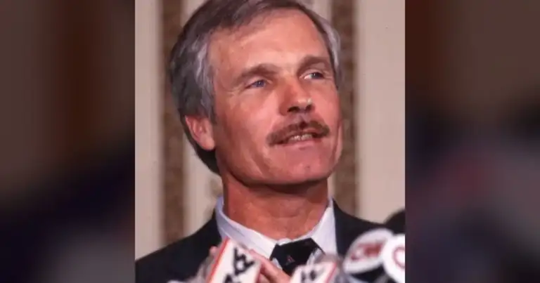 Ted Turner, CNN founder & Jane Fonda's ex, dies at 87.